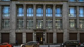Зачем Минфин покупает валюту в Газпром