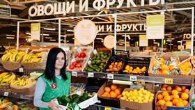 Заработные платы работников Пятерочки в Газпром