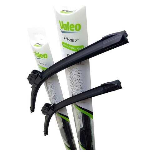 Щетка стеклоочистителя Valeo 575782 бескаркасная 400мм в Газпром